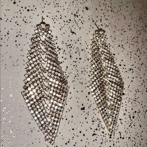 Jewelry bracelet and earrings set